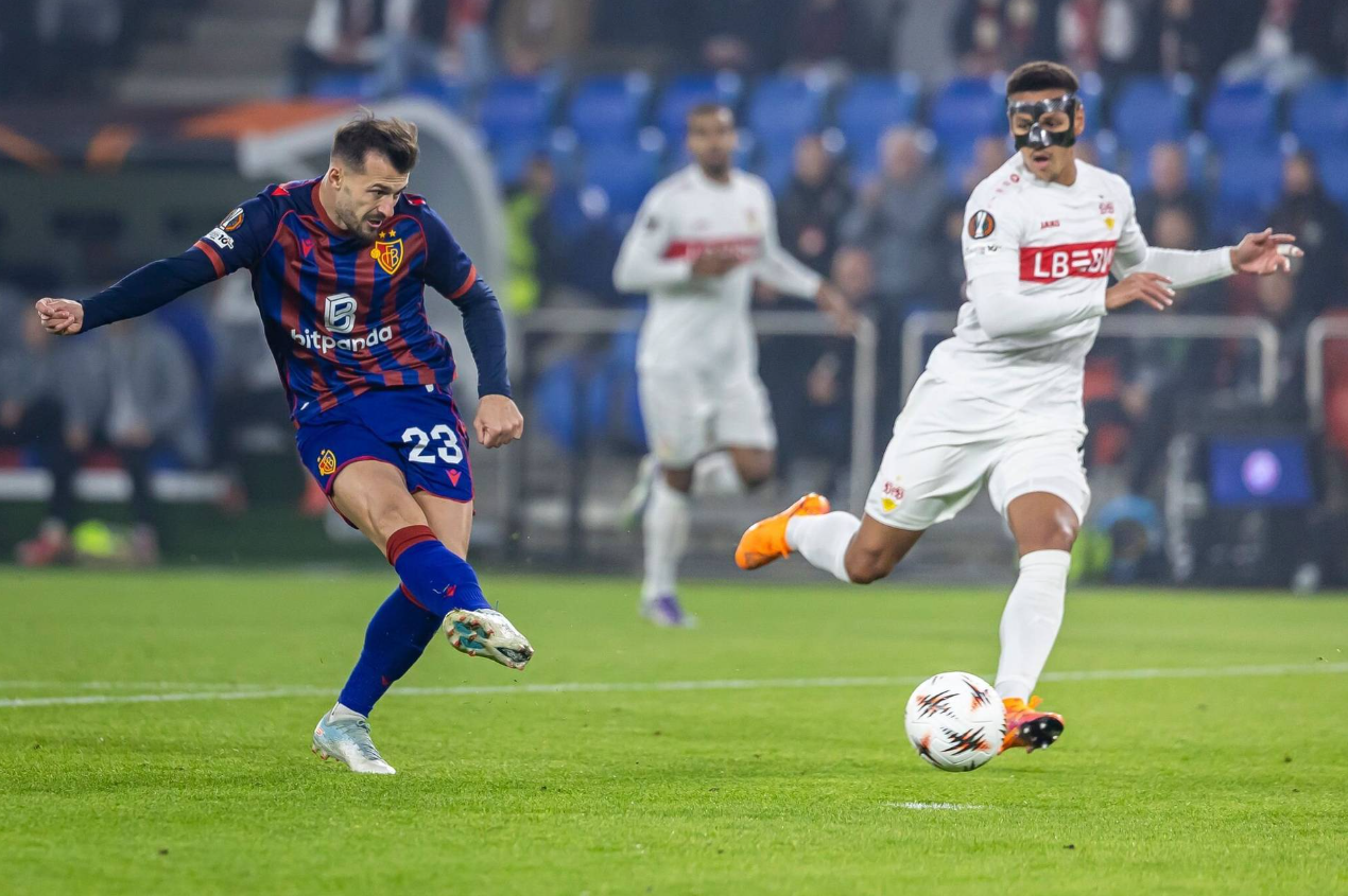 FC Basel 1893 vs VfB Stuttgart (02:00 – 03/10) | Xem lại trận đấu